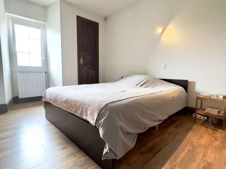 Propriété Valence - 6 chambres - 270m²