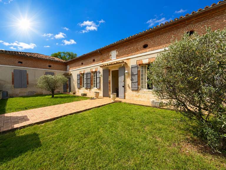 Maison Valence - 4 chambres - 205m²