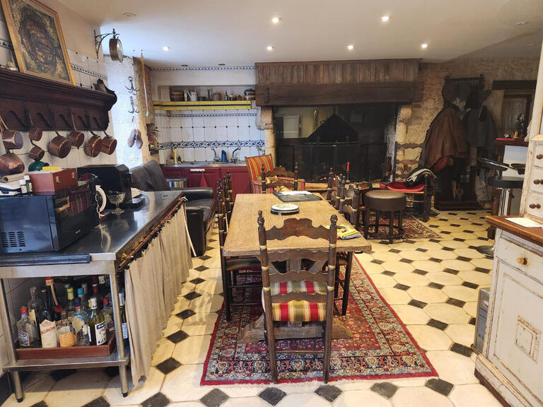 Maison Valence-en-Poitou - 9 chambres - 13m²