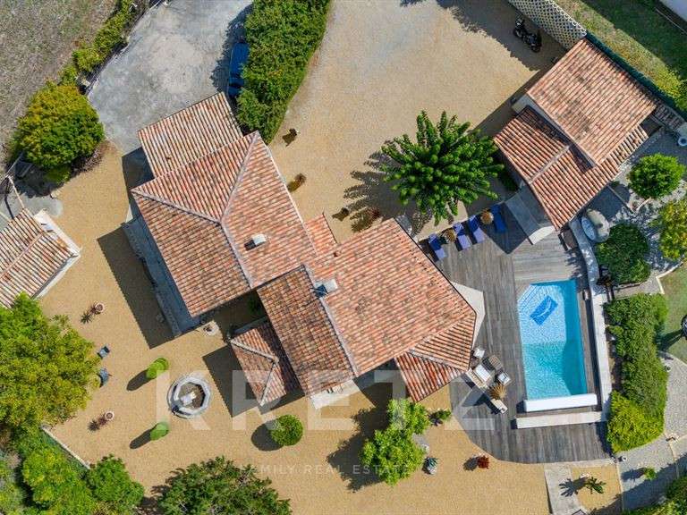 Maison Valensole - 4 chambres - 160m²