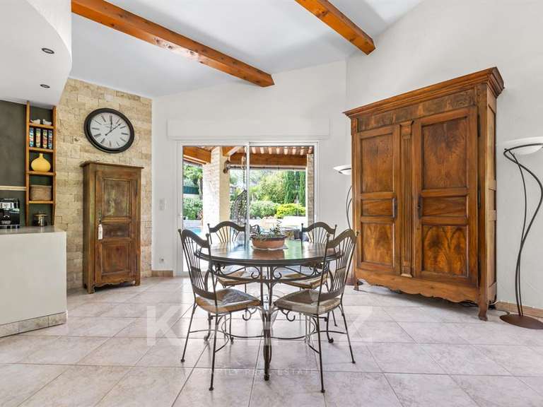 Maison Valensole - 4 chambres - 160m²