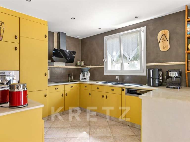 Maison Valensole - 4 chambres - 160m²