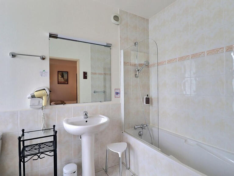 Maison Valgelon-La Rochette - 10 chambres