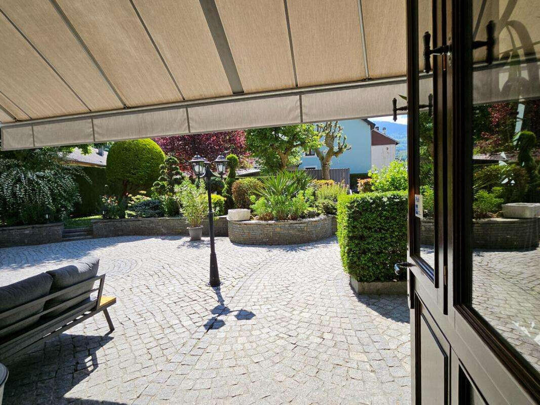 Property Valgelon-La Rochette