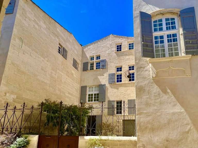 Hôtel particulier Vallabrègues - 11 chambres - 1150m²