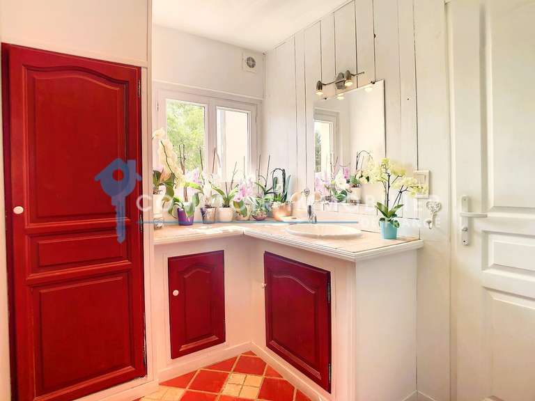 House Vallabrègues - 4 bedrooms - 170m²