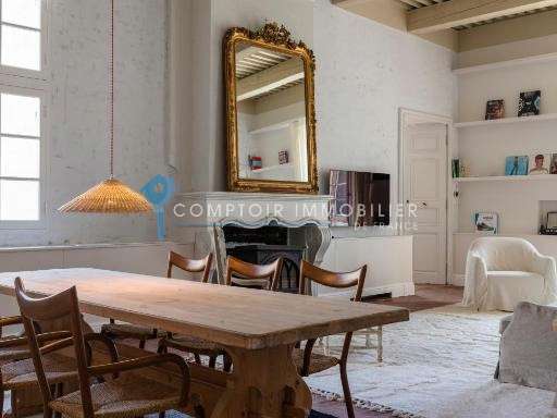 Maison Vallabrègues - 11 chambres - 1167m²