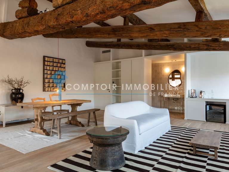 Maison Vallabrègues - 11 chambres - 1167m²