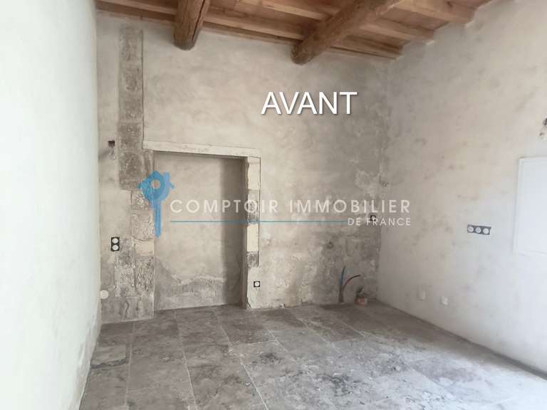 Maison Vallabrègues - 3 chambres - 190m²