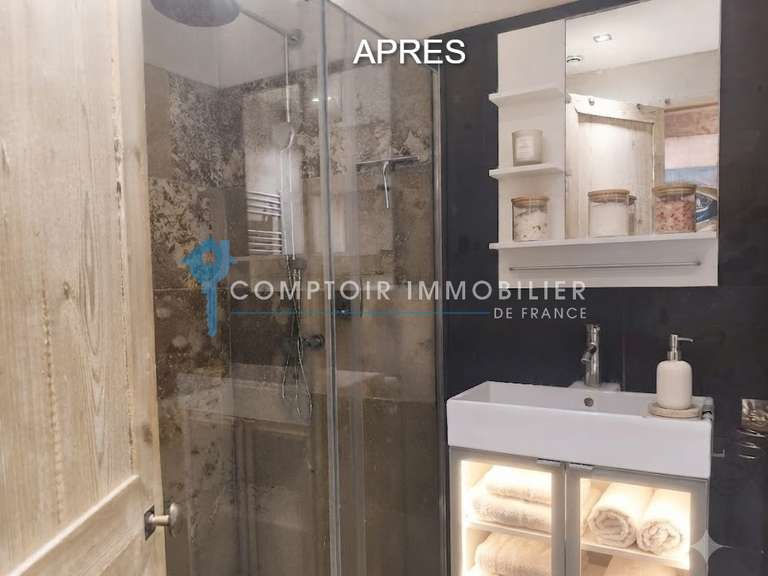 Maison Vallabrègues - 3 chambres - 190m²