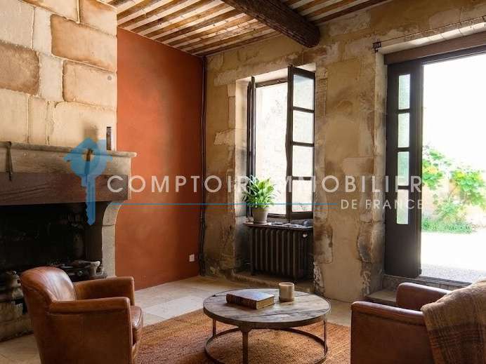 Maison Vallabrègues - 3 chambres - 190m²