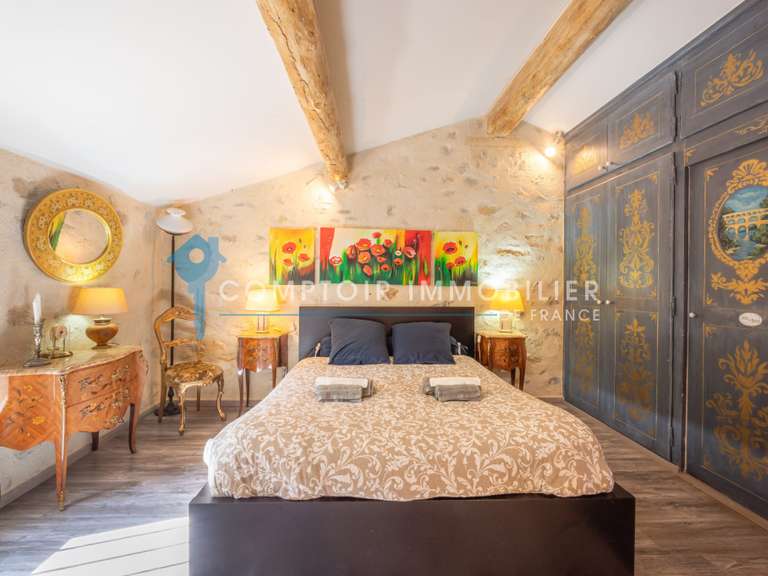 Maison Vallabrègues - 7 chambres - 400m²