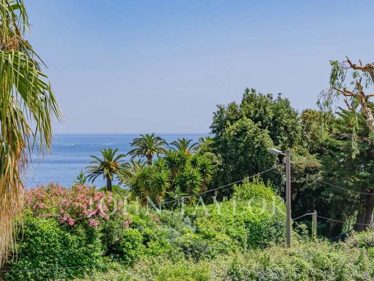 Apartment Vallauris - 4 bedrooms - 212m²