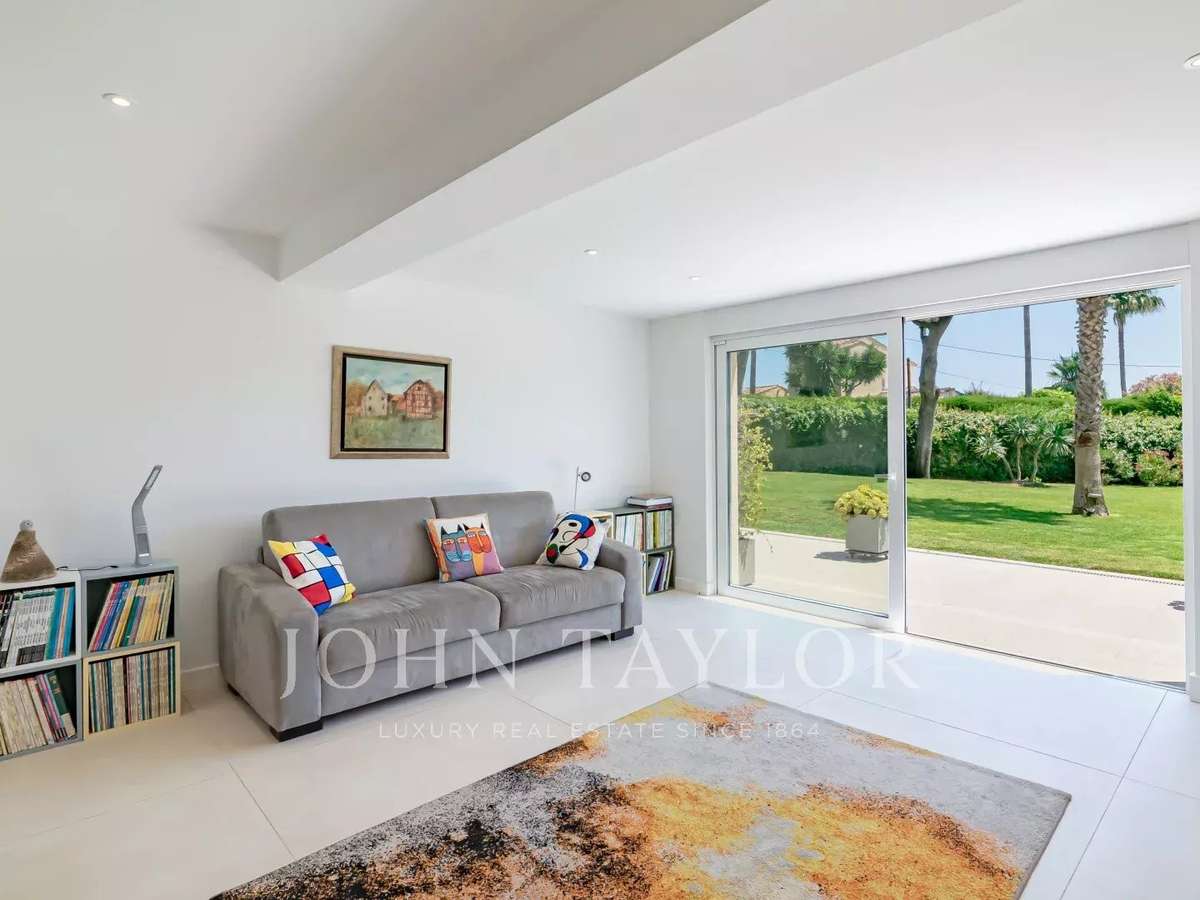 Apartment Vallauris