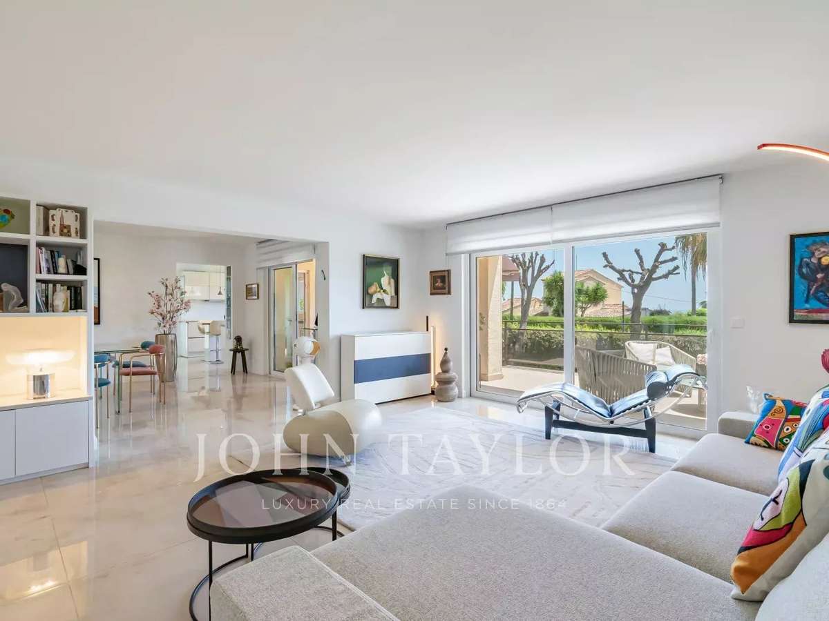 Apartment Vallauris