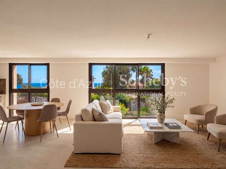 Apartment Vallauris - 2 bedrooms - 66m²