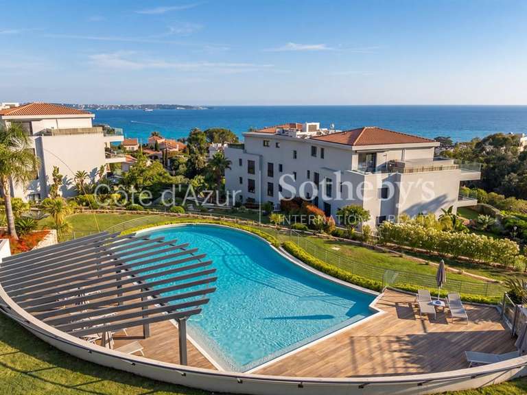 Apartment Vallauris - 2 bedrooms - 66m²