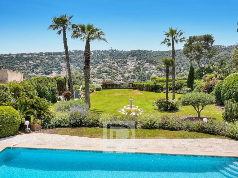 Maison Vallauris - 5 chambres - 251m²