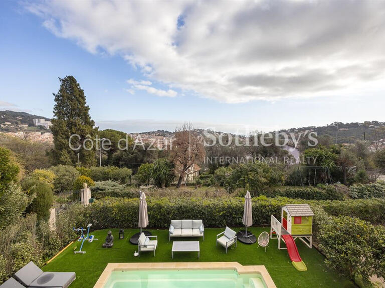 Maison Vallauris - 5 chambres - 161m²