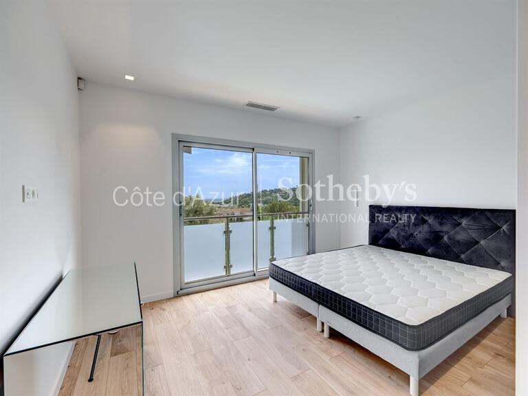 Maison Vallauris - 5 chambres - 161m²