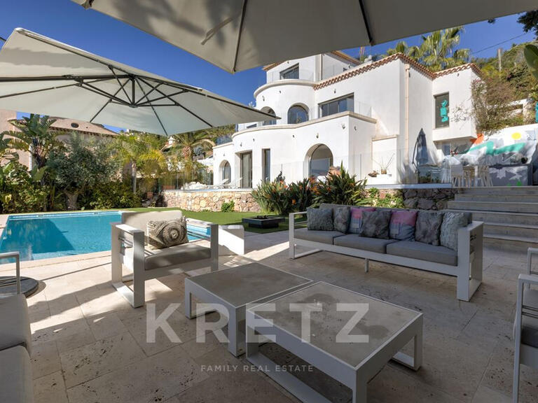 Maison Vallauris - 5 chambres - 235m²