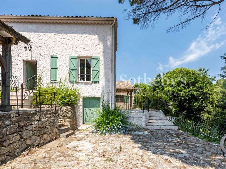 Maison Vallauris - 5 chambres - 250m²