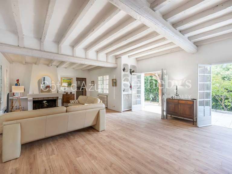 Maison Vallauris - 5 chambres - 250m²