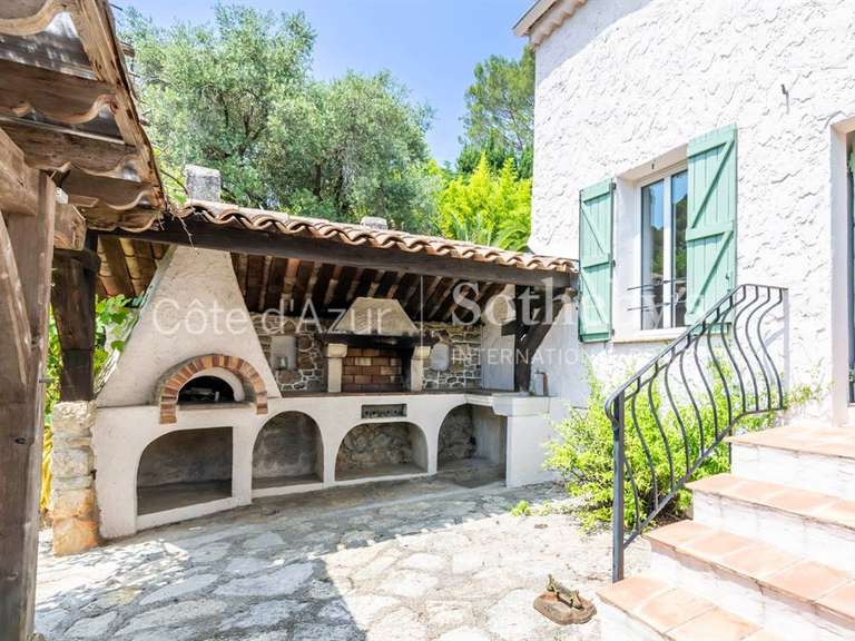 Maison Vallauris - 5 chambres - 250m²
