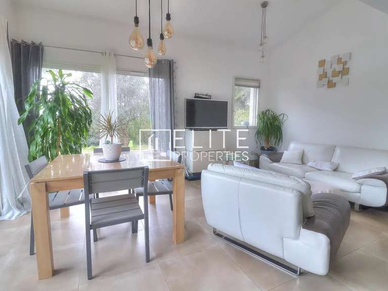 Maison Vallauris - 5 chambres - 120m²