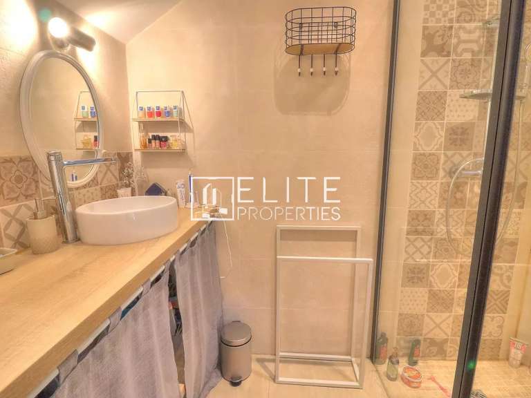Maison Vallauris - 5 chambres - 120m²