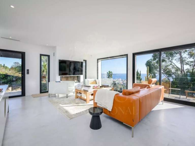 Maison Vallauris - 5 chambres - 205m²