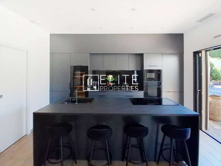 Maison Vallauris - 3 chambres - 180m²