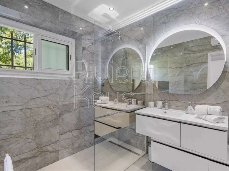 Maison Vallauris - 280m²