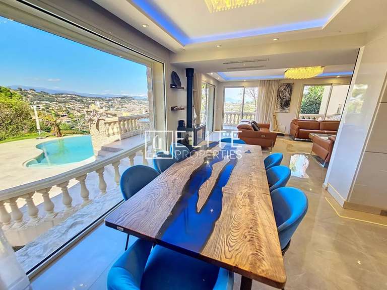 Maison Vallauris - 8 chambres - 360m²