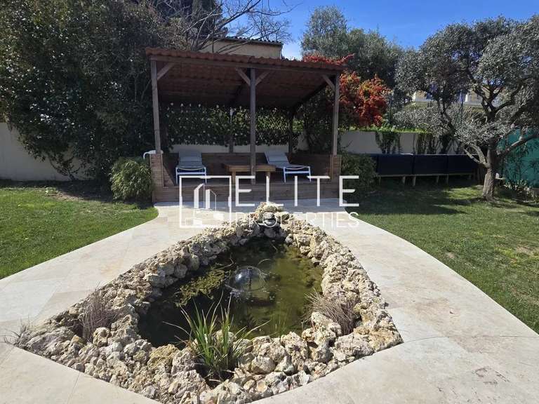 Maison Vallauris - 8 chambres - 360m²