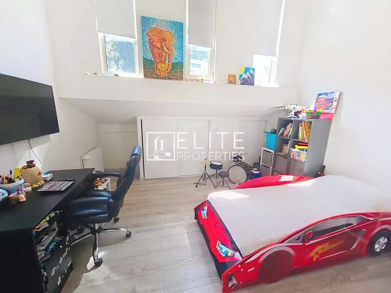 Maison Vallauris - 8 chambres - 360m²