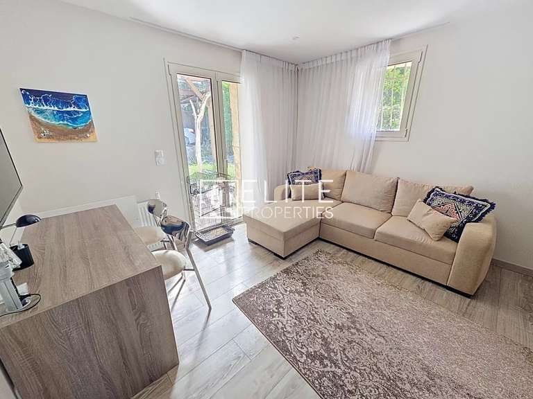 Maison Vallauris - 8 chambres - 360m²