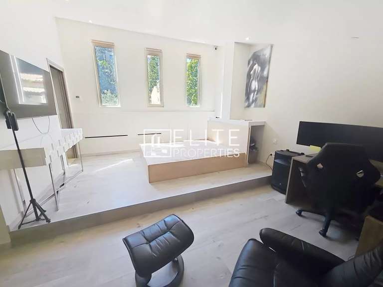 Maison Vallauris - 8 chambres - 360m²