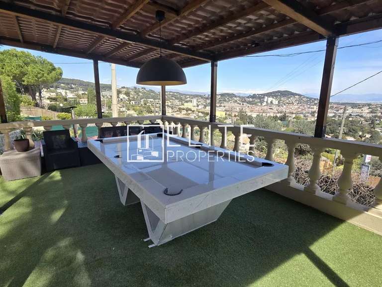 Maison Vallauris - 8 chambres - 360m²