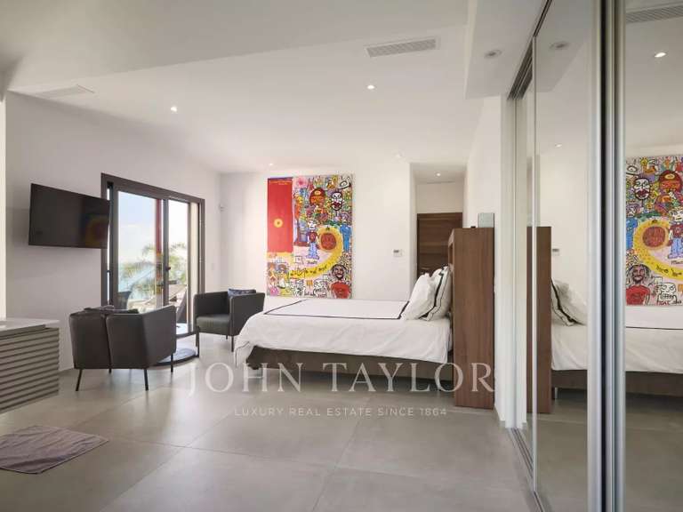 Maison Vallauris - 5 chambres - 309m²