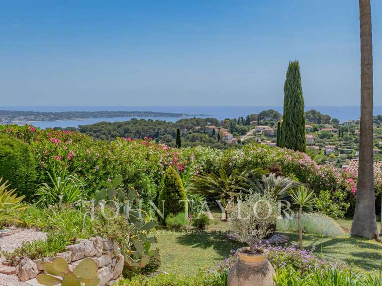 Maison Vallauris - 4 chambres - 427m²