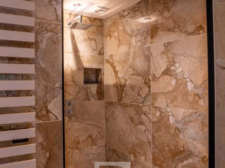 Maison Vallauris - 4 chambres - 350m²