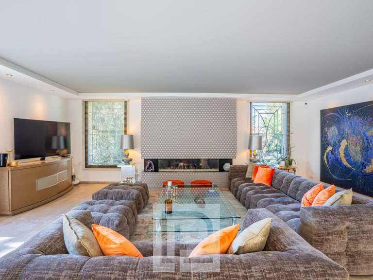 Maison Vallauris - 4 chambres - 350m²