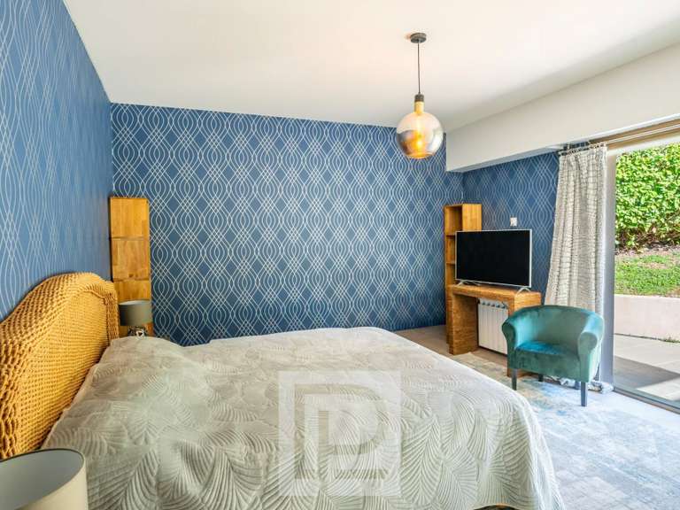 Maison Vallauris - 4 chambres - 350m²