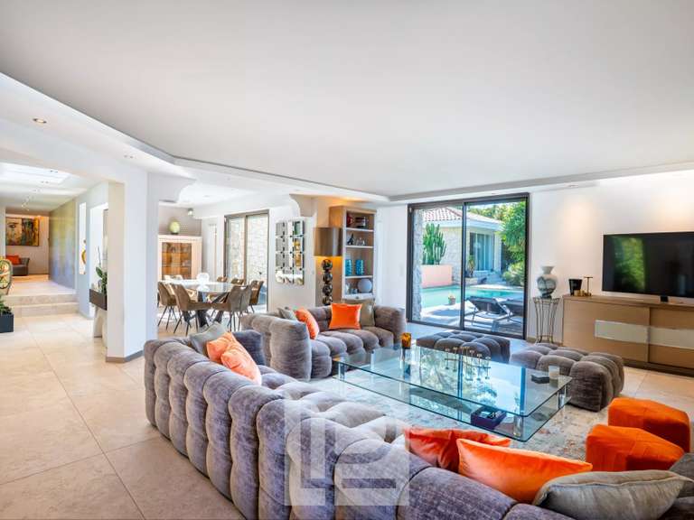 Maison Vallauris - 4 chambres - 350m²