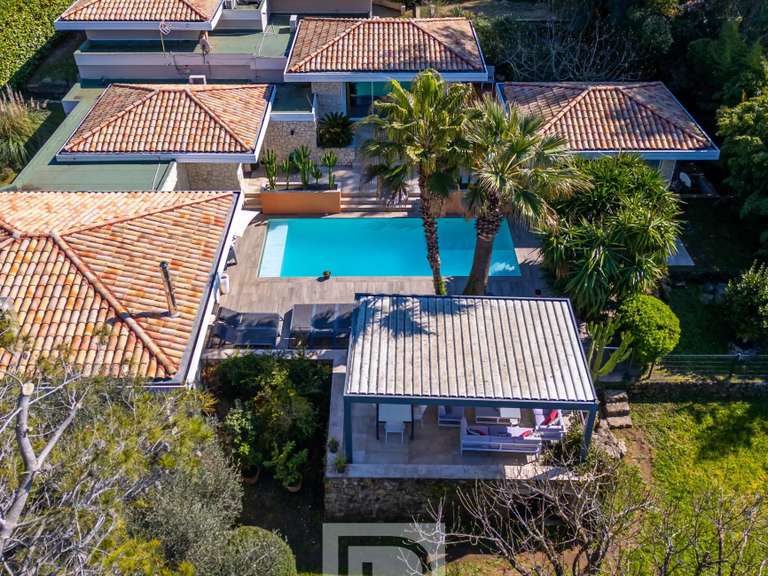 Maison Vallauris - 4 chambres - 350m²