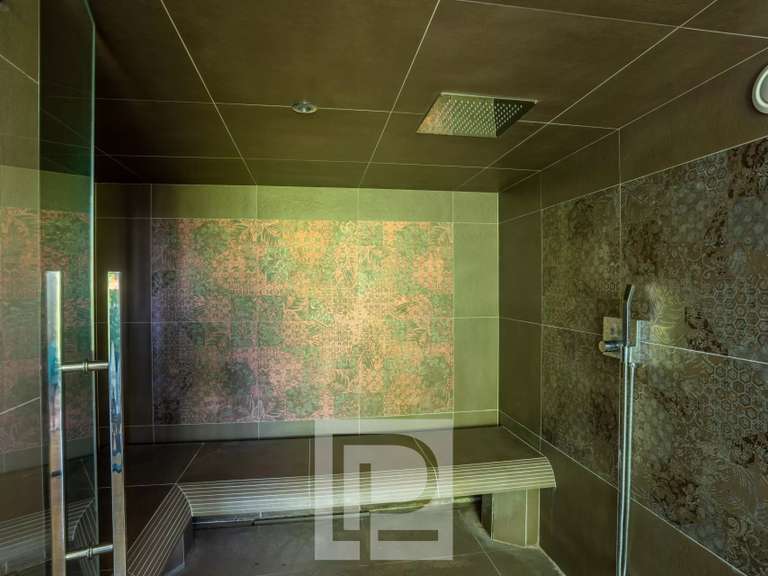 Maison Vallauris - 4 chambres - 350m²