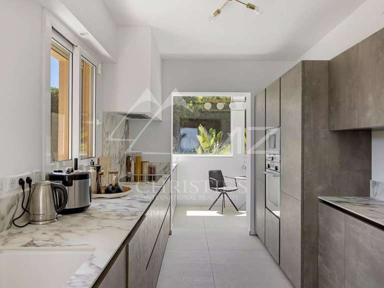 Maison Vallauris - 8 chambres - 400m²