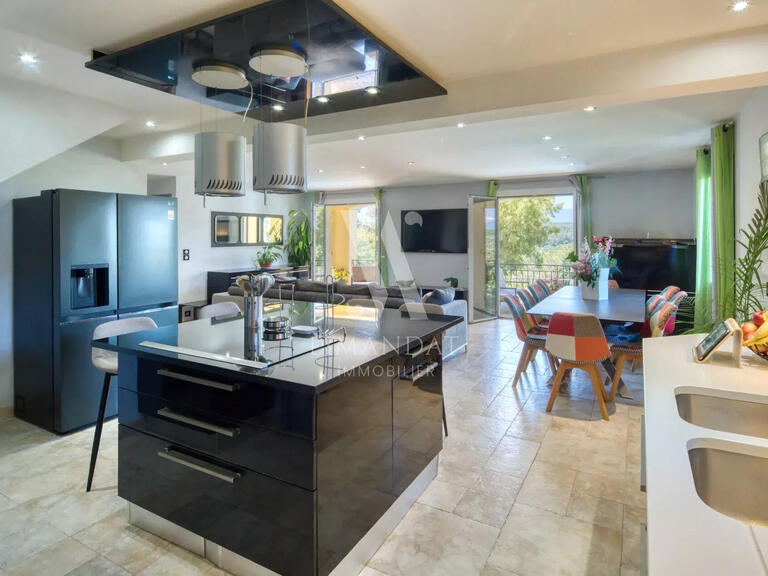 Property Vallauris - 6 bedrooms - 255m²