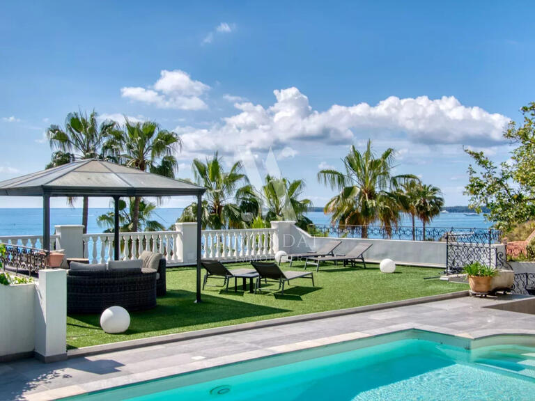 Villa Vallauris - 5 bedrooms - 240m²